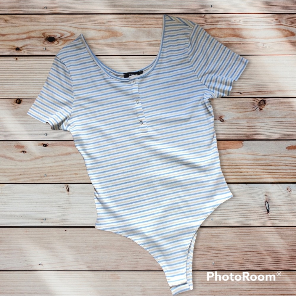 Striped Bodysuit Scoop Neck with Snaps Short Sleeve with Bottom Snap Closure